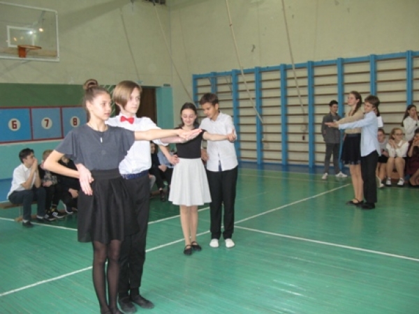Фестиваль бального танцю серед 7-х класів!